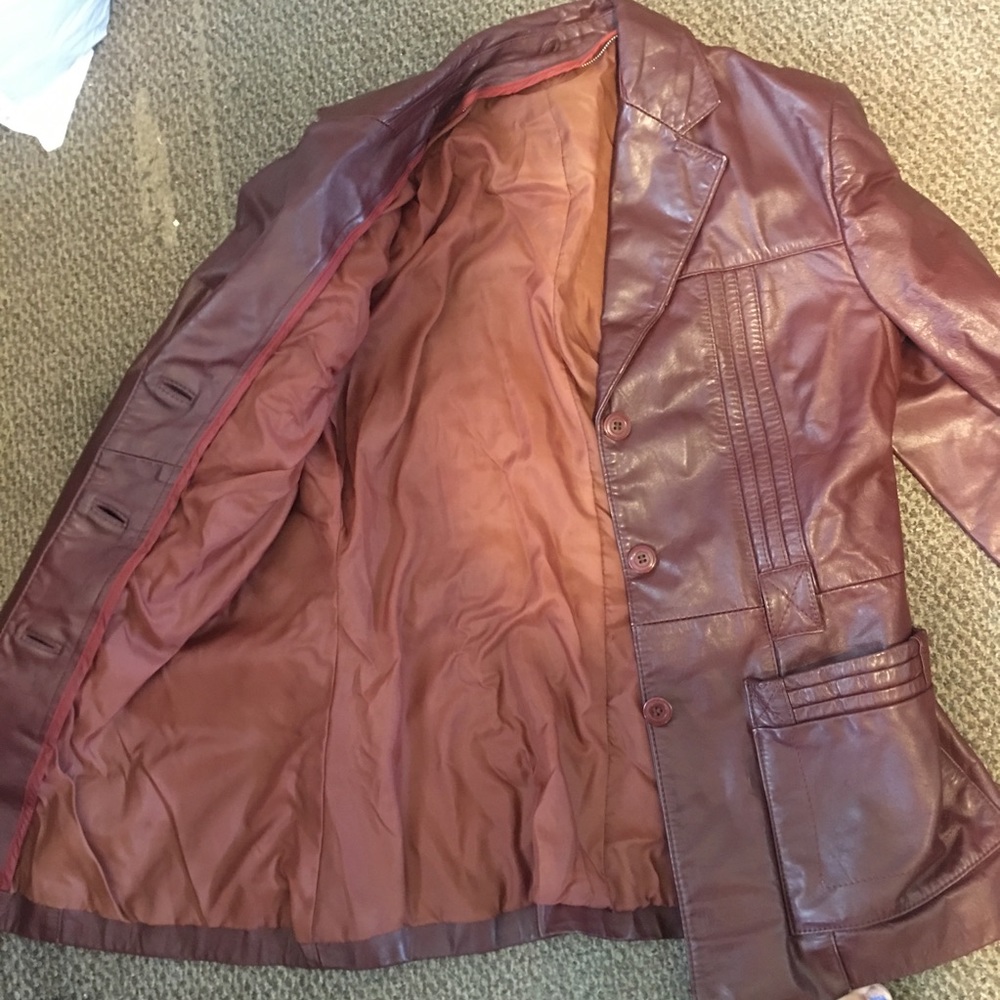 Jacket - Picture 2 of 3